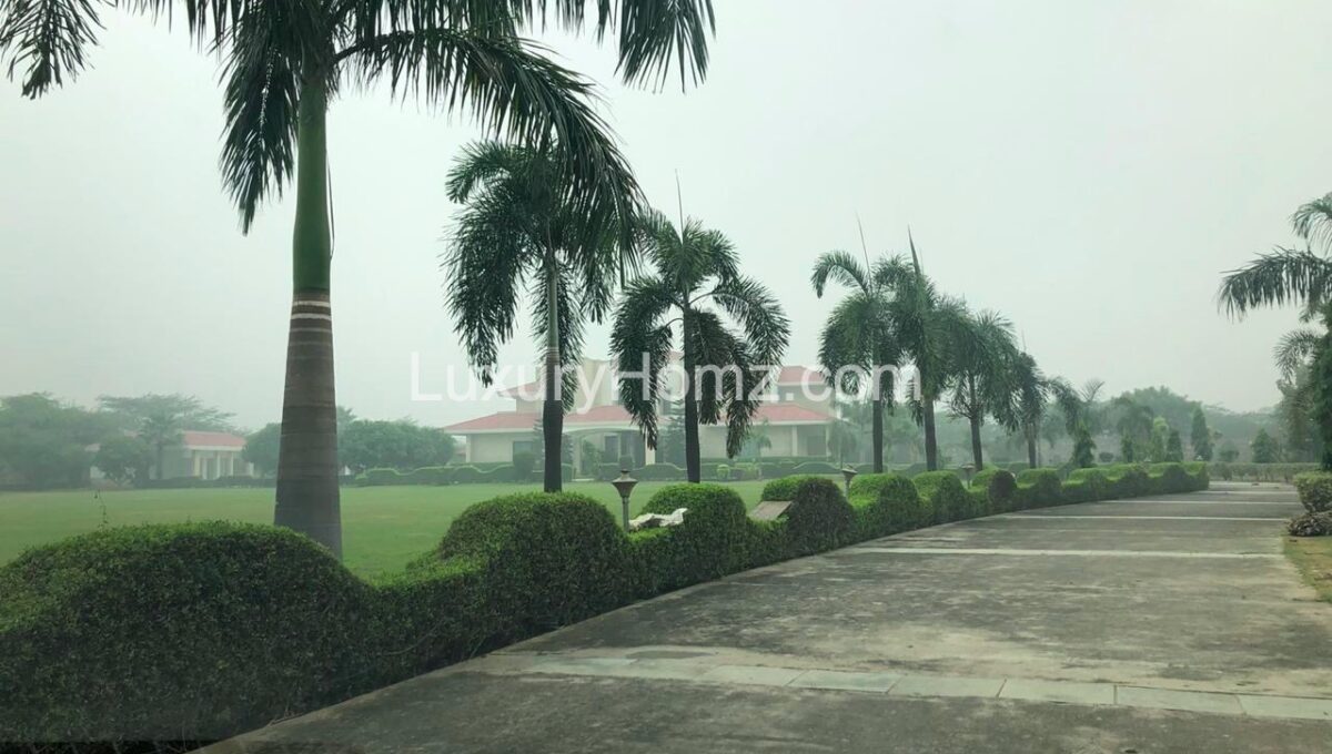 10 Acres Farm House for Sale Westend Greens Rajokri New Delhi Luxury Homz
