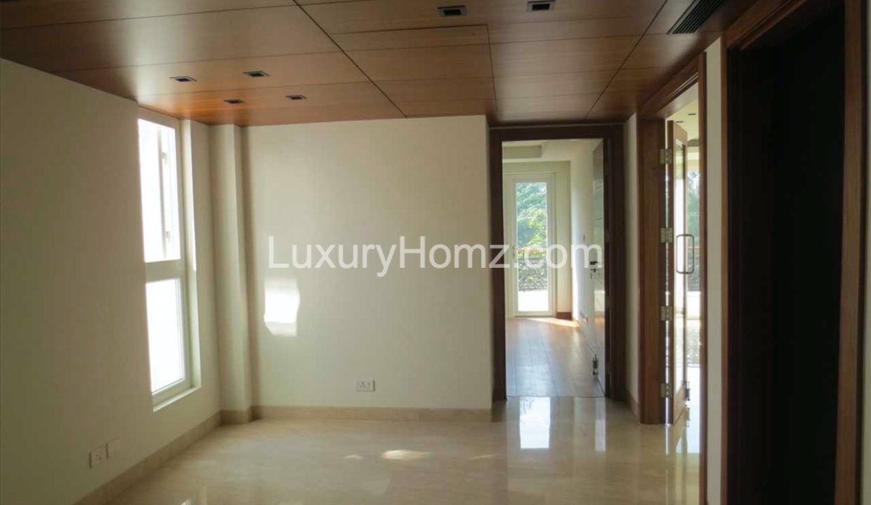 4 BHK Builder Floor Apartment Anand Lok Delhi