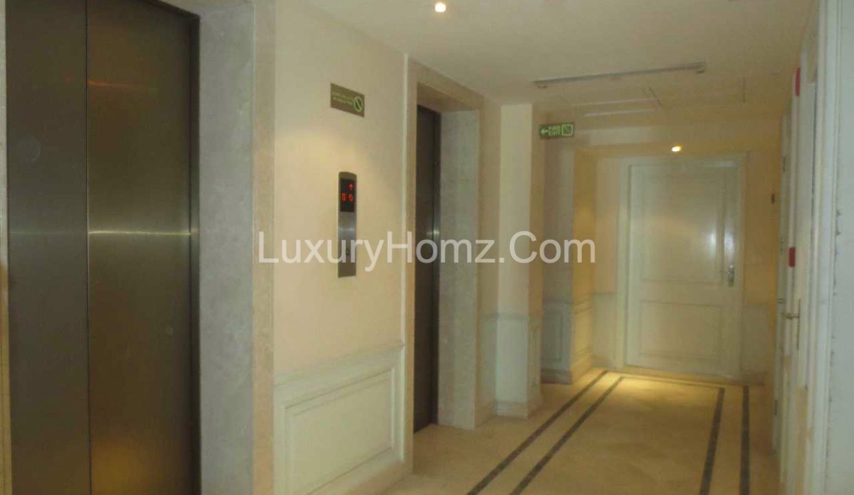 DLF-Queens-Court-Greater-Kailash-2-Delhi