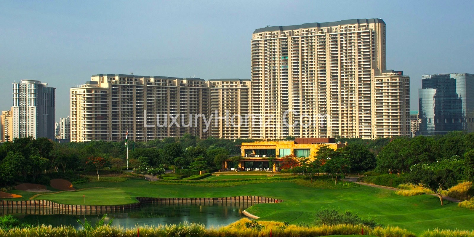5 BHK Penthouse for Sale in DLF The Camellias at DLF-5 Golf Course Road Sector-42 Gurugram – Haryana