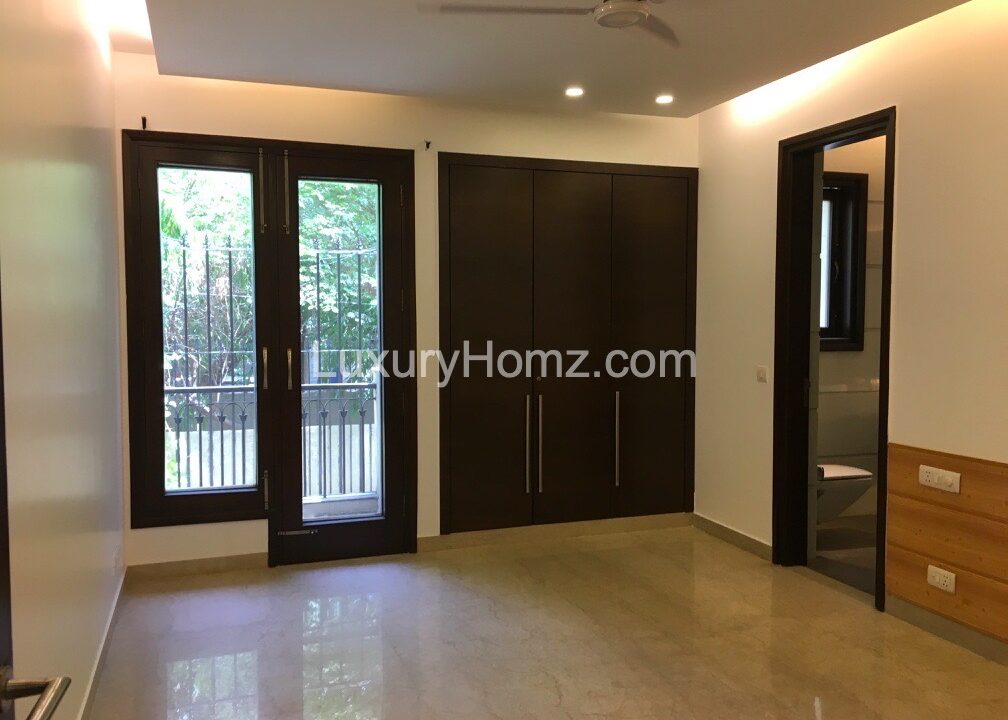 Ground-Basement-West-End-Colony-Delhi