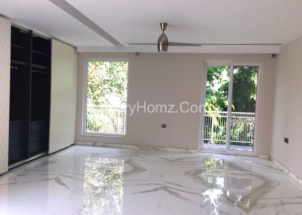 4-BHK-West-End-Colony-New-Delhi