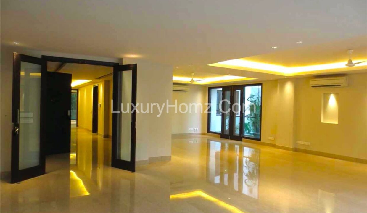 4-BHK-Shanti-Niketan-South-Delhi-Third-Floor-Terrace