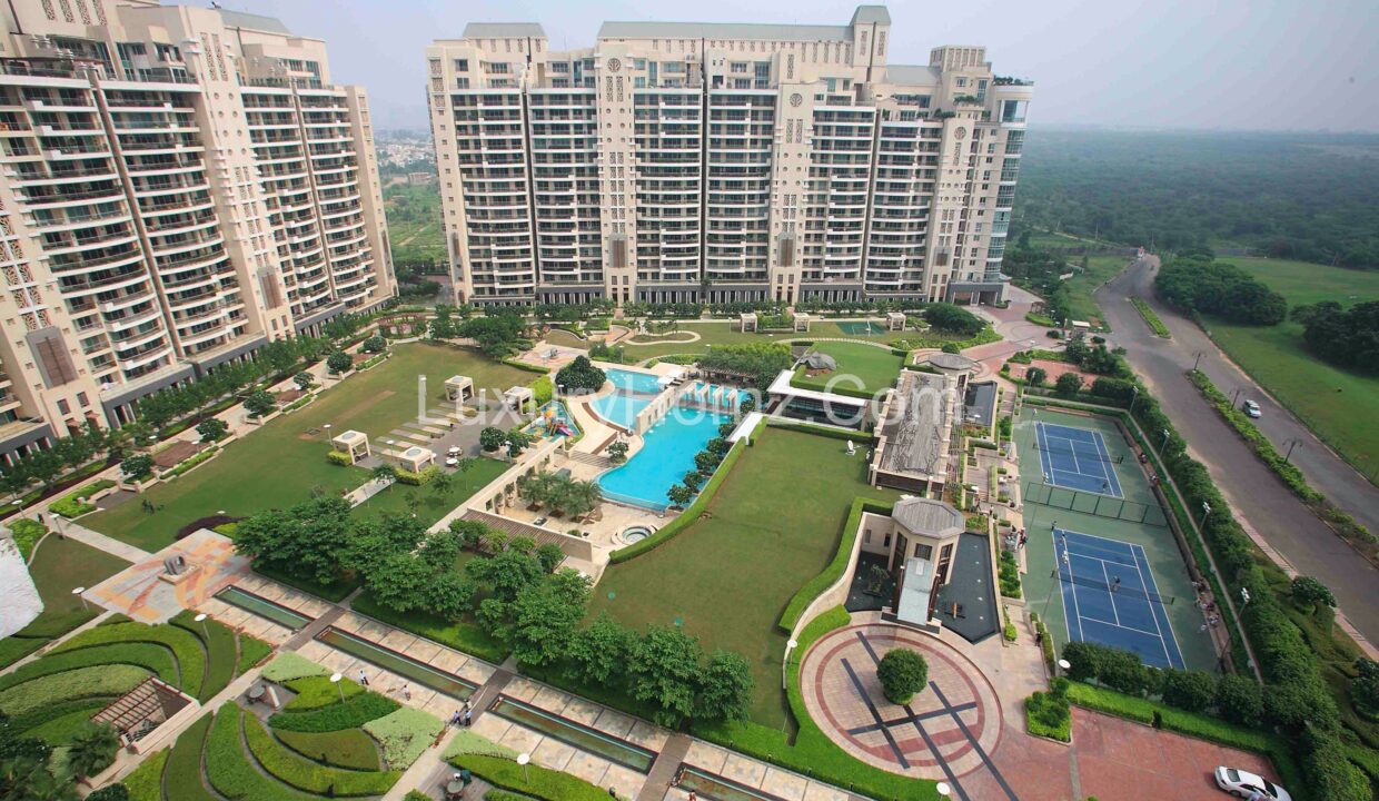 DLF-Aralias-DLF-Phase-5-Sector-42-Golf-Course-Road-Gurgaon