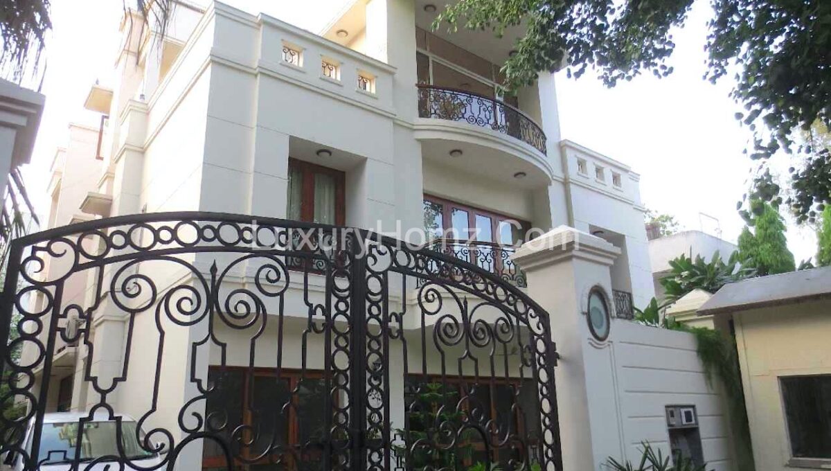 7 BHK Independent Property/ Villa For Rent in Vasant Vihar, New Delhi