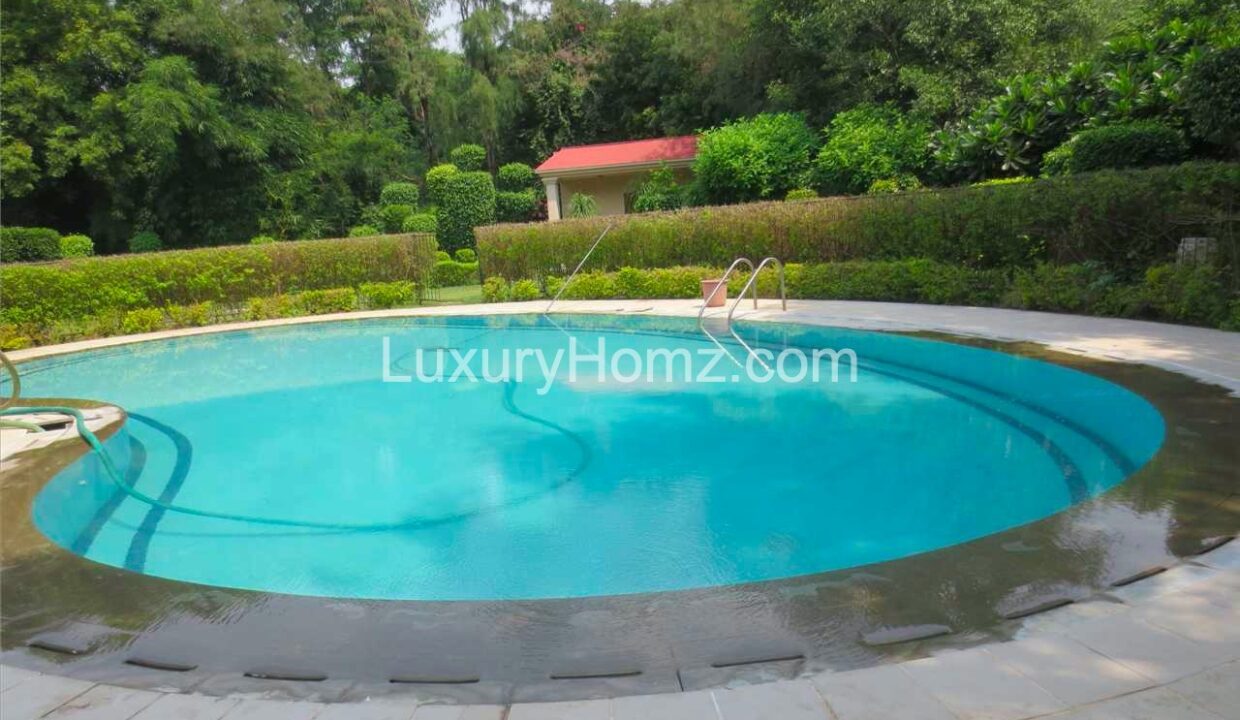 Farm-House-For-Sale-Pushpanjali-Farms-Delhi