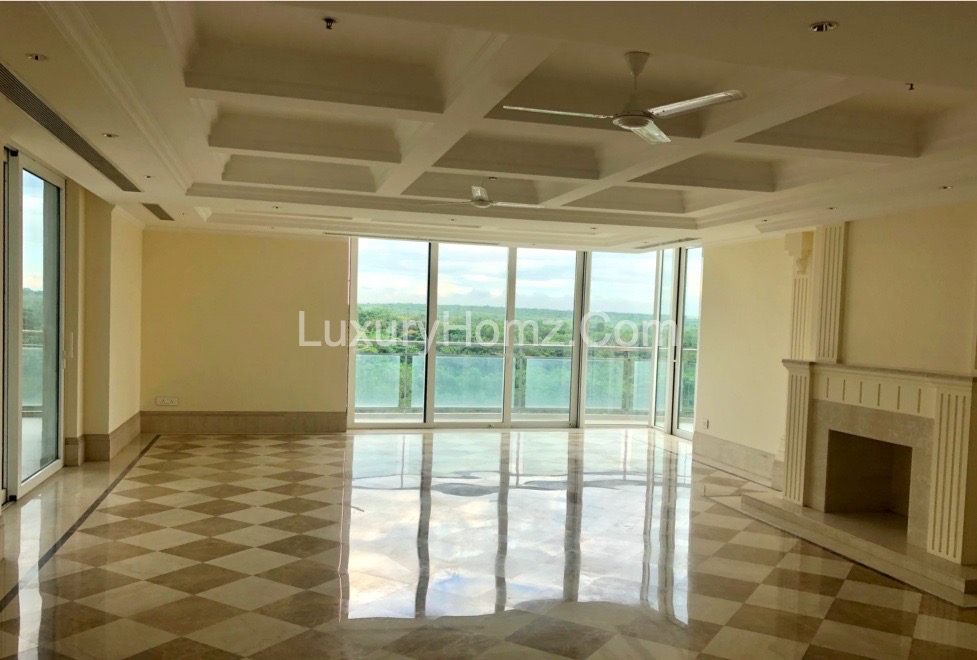 Ultra Modern Duplex Apartment for Rent in The Magnolias, DLF Phase-5, DLF Golf Links, Sector-42, Gurugram, Haryana