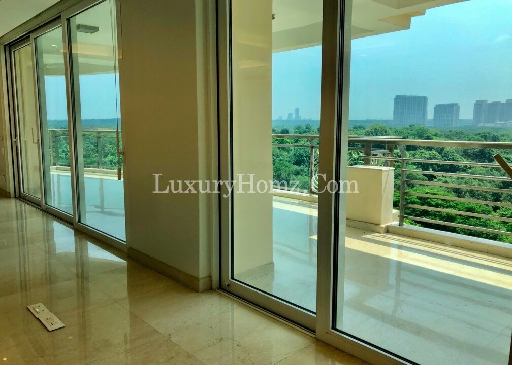 4-BHK-Ultra-Luxury-Apartment-For-Rent-DLF-The-Magnolias-DLF-Phase-5-Gurugram