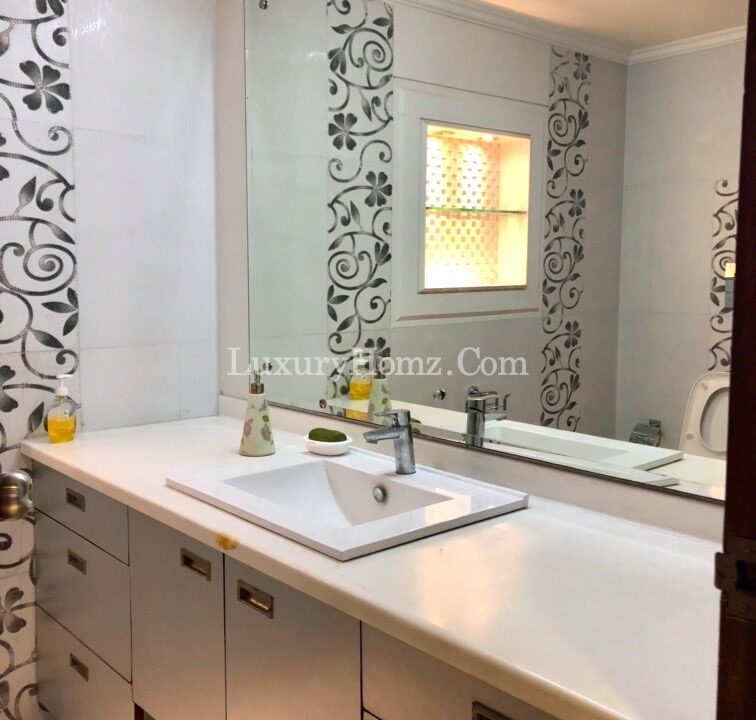 5-BHK-Duplex-Property-For-Rent-The-Magnolias-DLF-Golf-Link-Sector-42-Gurugram