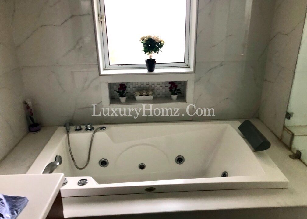 5-BHK-Duplex-Property-For-Rent-The-Magnolias-DLF-Golf-Link-Sector-42-Gurugram