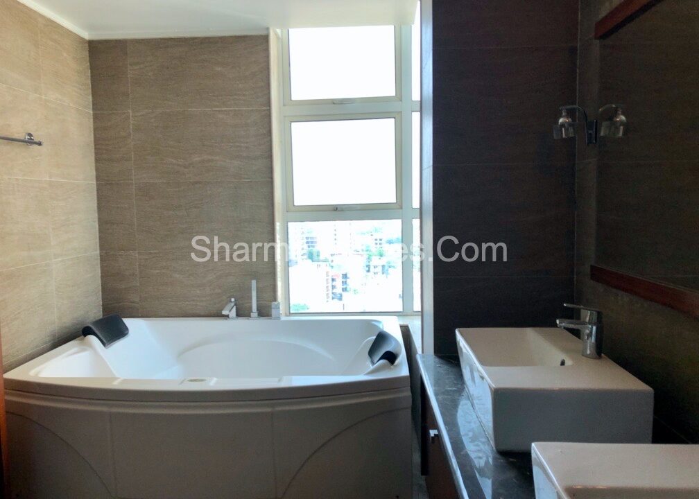 4-BHK-Furnished-Residential-Apartment-Rent-The-Magnolias-DLF-Phase-5-DLF-Sector-42-Gurgaon-Haryana